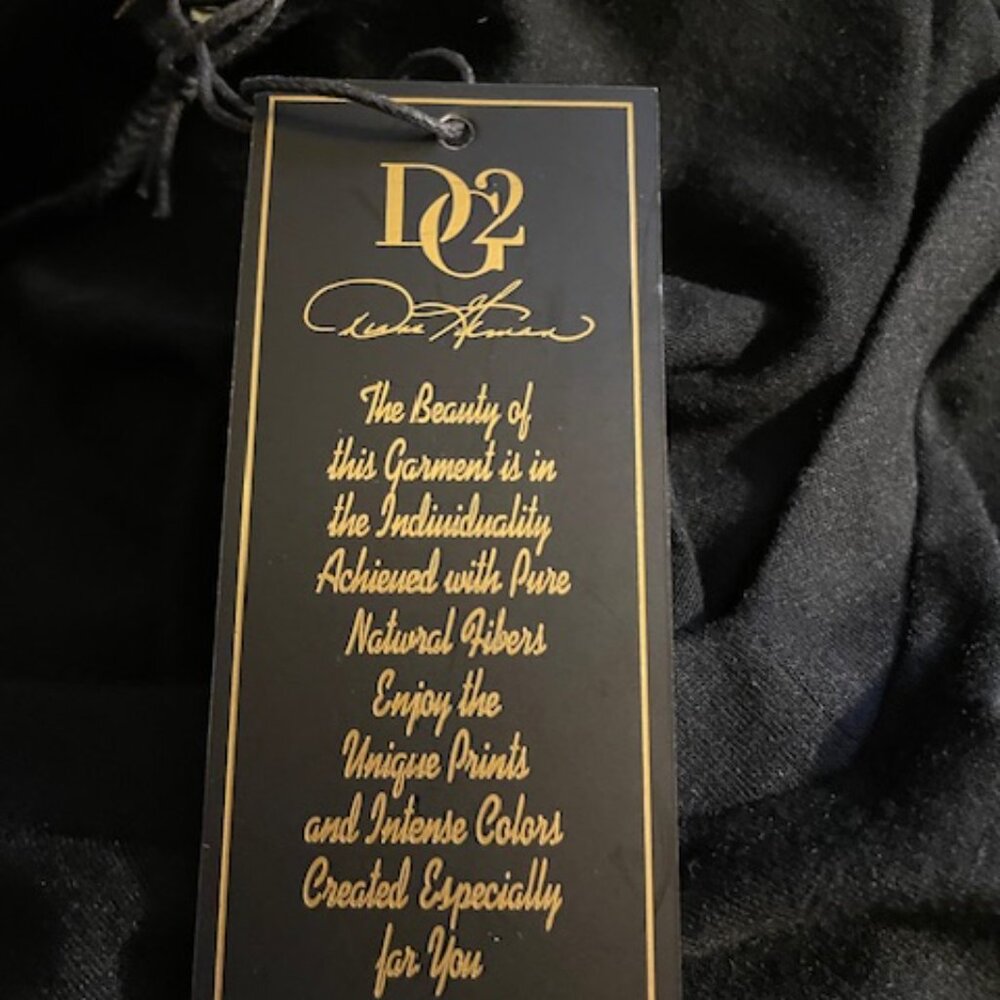 DG2 by Diane Gilman Embellished Hi-Low Short-Sleeve Tee MEDIUM (616) - Picture 8 of 8